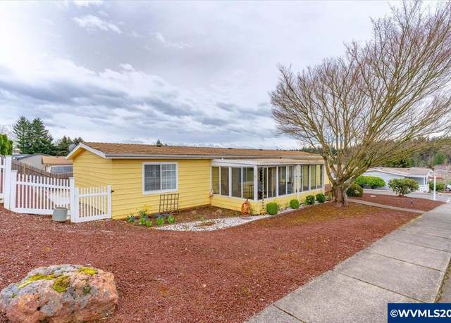 Property at 2120 Robins Ln SE #66, Salem, OR 97306, 3 beds, 2 baths