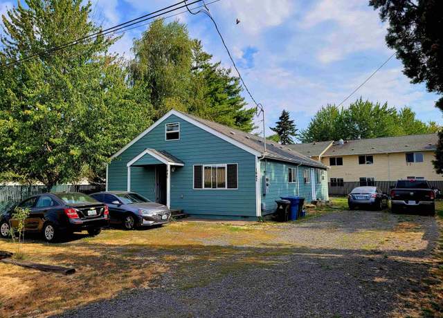 Property at 1440 (-1442) Vista Ave SE, Salem, OR 97302, 4 beds, 2 baths