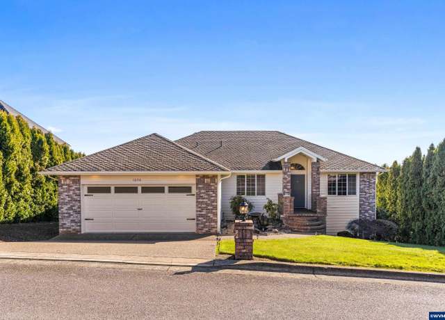 Property at 1656 Ashland Ct, Salem, OR 97304, 4 beds, 3 baths