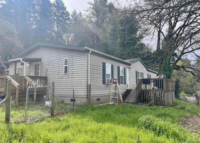Property at 30758 Washington St, Lebanon, OR 97355, 3 beds, 2 baths