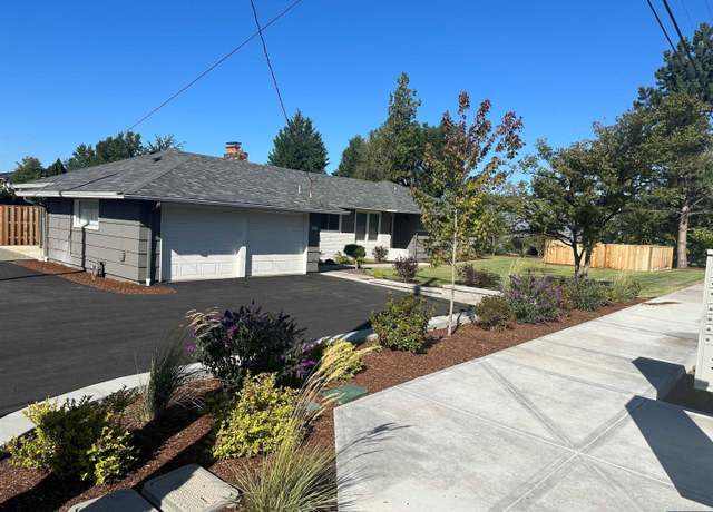 Property at 4816 Elvira Pl N, Keizer, OR 97303, 3 beds, 2 baths
