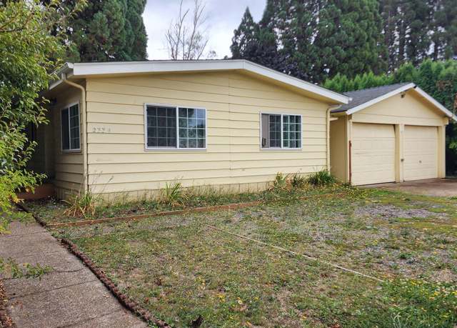 Property at 2334 Greentree Ct NE, Salem, OR 97305, 2 beds, 2.5 baths