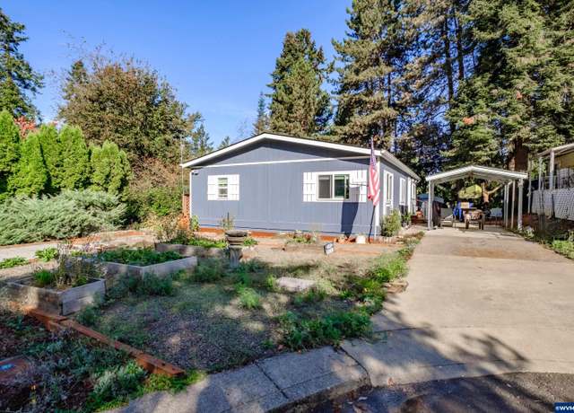 Property at 2025 Navaho Ct SE, Salem, OR 97306, 3 beds, 2 baths
