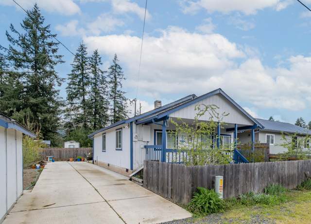 Property at 1905 Willow St, Sweet Home, OR 97386, 2 beds, 1 bath