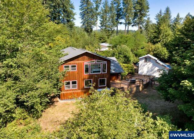 Property at 36834 Happy Holw, Blodgett, OR 97326, 3 beds, 4 baths