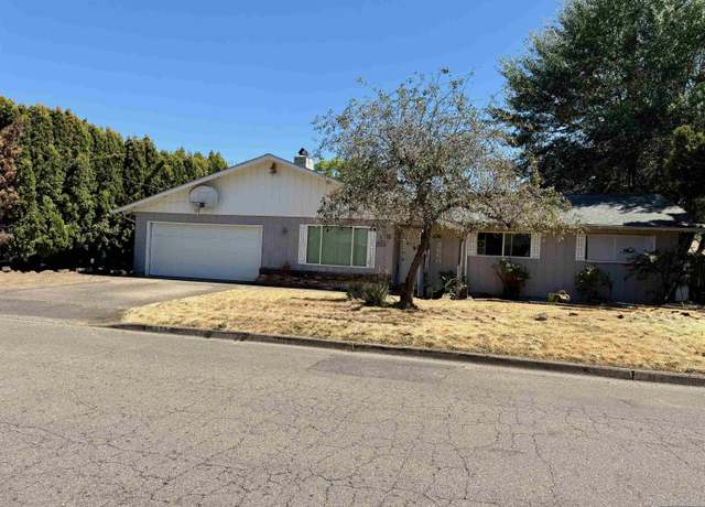 Property at 3660 48th Ave, Salem, OR 97305, 3 beds, 1.5 baths
