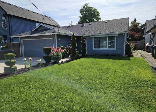 Property at 642 Leasure St, Woodburn, OR 97071, 3 beds, 2 baths