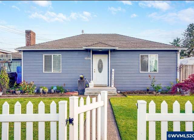 Property at 1500 George St, Woodburn, OR 97071-5209, 4 beds, 1 bath