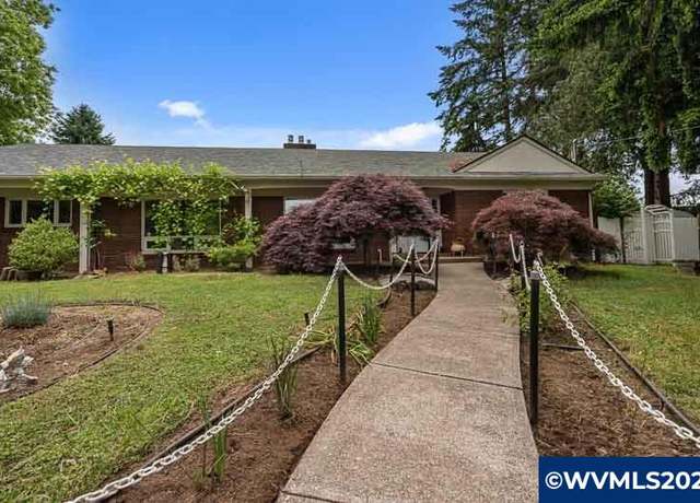 Property at 3706 7th Ct S, Salem, OR 97302, 3 beds, 3 baths