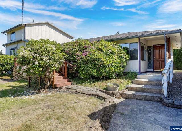 Property at 3070 Troth Ct SE, Salem, OR 97302, 3 beds, 2.5 baths