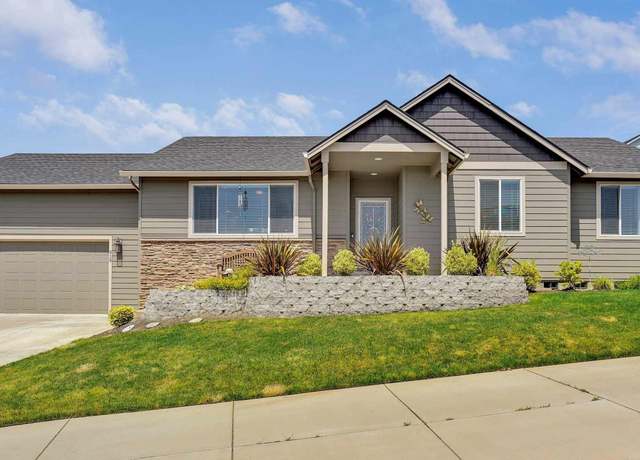 Property at 515 NW Perkins Ct, Dallas, OR 97338, 3 beds, 2 baths