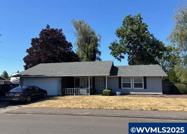 Property at 4595 Satter Dr NE, Salem, OR 97305, 3 beds, 1.5 baths