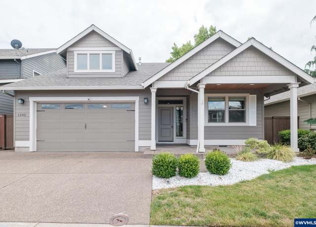 Property at 1242 N Lydia Ave, Keizer, OR 97303, 3 beds, 2 baths