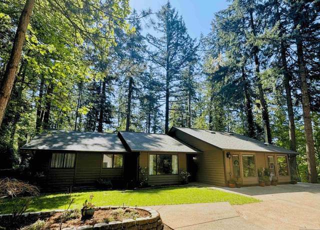 Property at 7198 Battle Crk SE, Salem, OR 97317, 4 beds, 2 baths