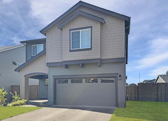 Property at 4748 Astronaut Ave NE, Salem, OR 97305, 4 beds, 2.5 baths