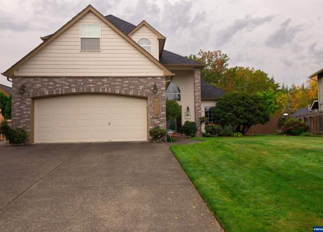 Property at 2242 Chicago Ct SE, Albany, OR 97322, 4 beds, 2.5 baths