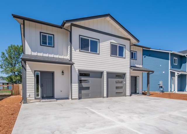 Property at 4534 Live Oak St, Sweet Home, OR 97386, 3 beds, 2.5 baths