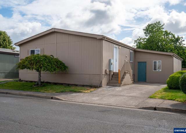 Property at 1000 S McKern Ct #83, Newberg, OR 97132, 4 beds, 2 baths