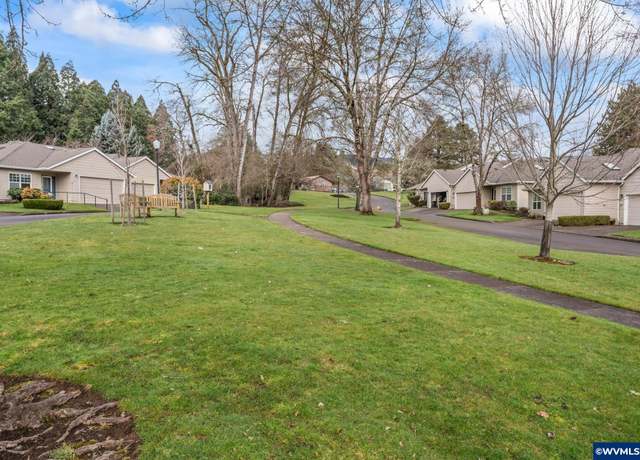 Property at 4157 NW Tamarack Dr, Corvallis, OR 97330, 3 beds, 2.5 baths