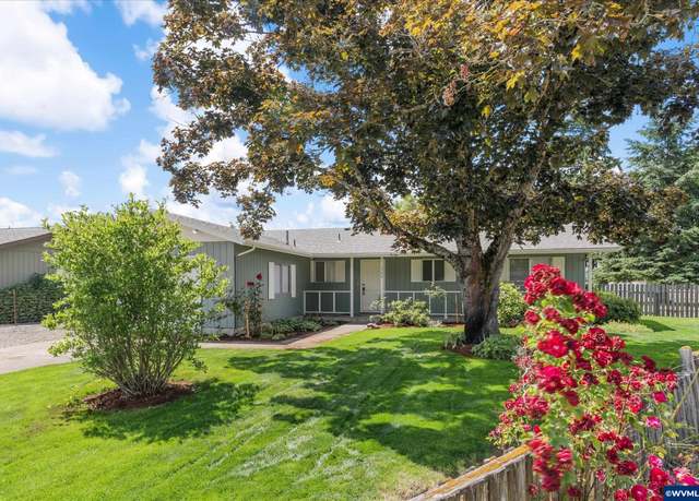 Property at 2340 S 4th St, Lebanon, OR 97355, 3 beds, 1 bath