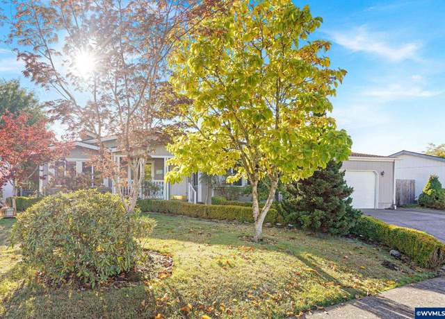 Property at 3452 Lake Vanessa Cir NW, Salem, OR 97304, 3 beds, 2.5 baths