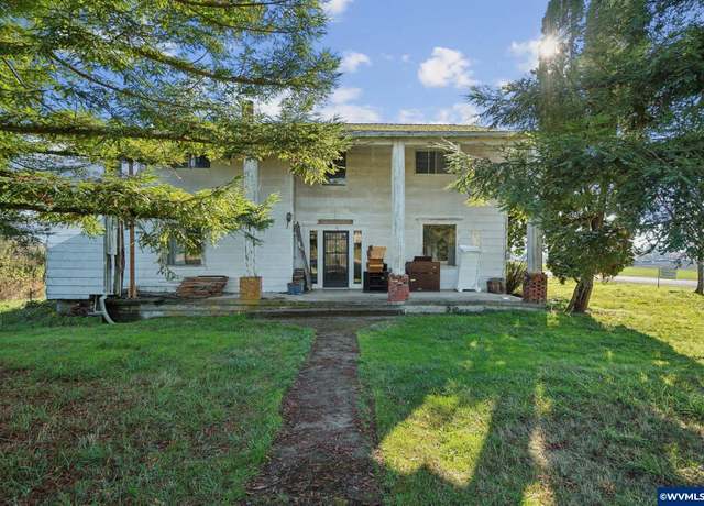Property at 5720 NE Duniway Rd, Dayton, OR 97114, 5 beds, 2 baths