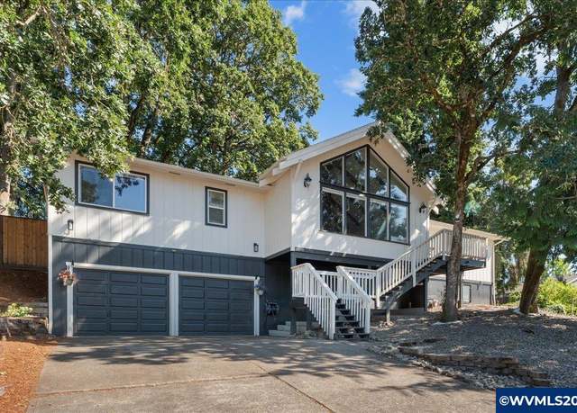 Property at 1408 Greenwood Dr, Keizer, OR 97303, 3 beds, 3 baths