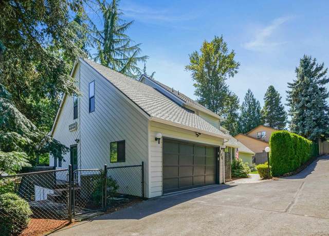 Property at 994 Gleneden Ct NW, Salem, OR 97304, 5 beds, 3 baths