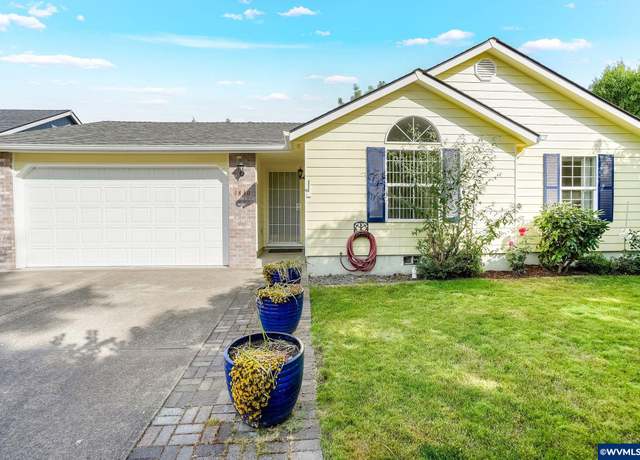 Property at 1830 Plateau St NE, Salem, OR 97305, 3 beds, 2 baths