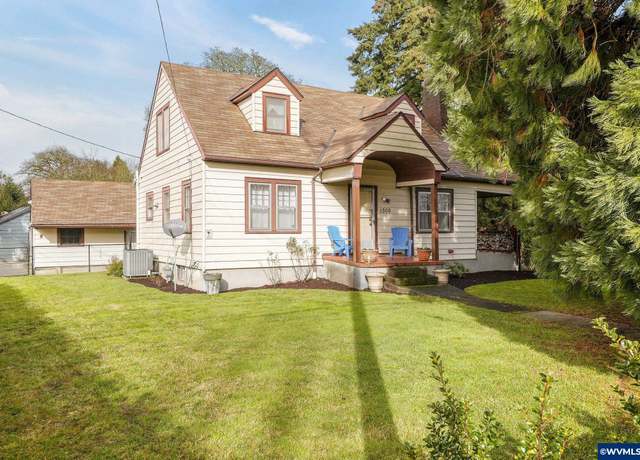 Property at 1300 NE 2nd St, Corvallis, OR 97330, 4 beds, 1.5 baths