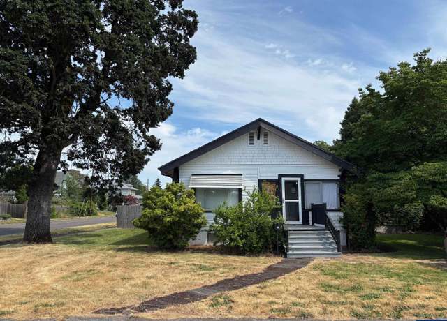 Property at 309 E Sherman St, Lebanon, OR 97355, 2 beds, 1 bath