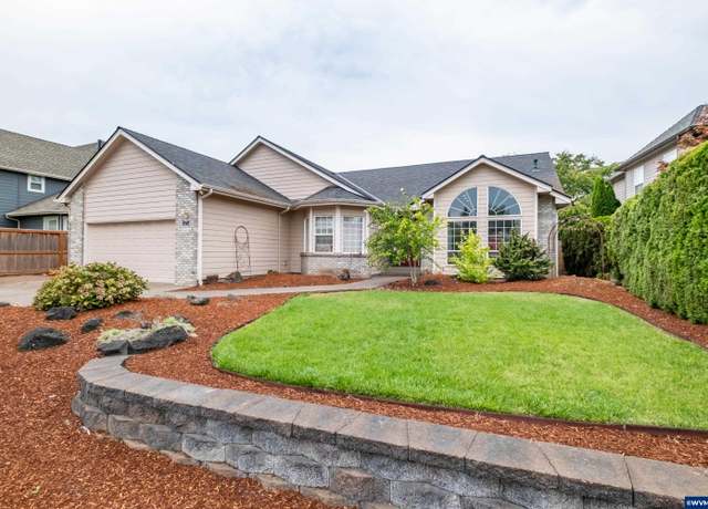Property at 797 Laguna Dr NE, Keizer, OR 97303, 3 beds, 2 baths
