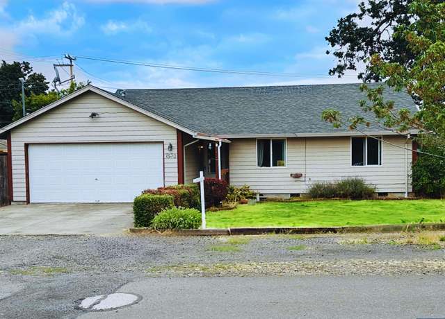 Property at 7530 6th St SE, Turner, OR 97392, 3 beds, 2 baths