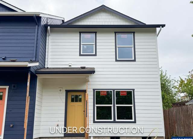 Property at 1174 7th St NW, Salem, OR 97304, 3 beds, 2.5 baths