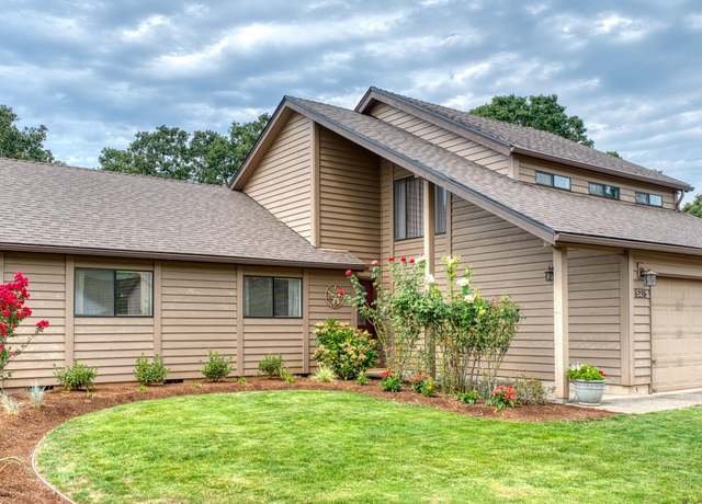 Property at 5275 Ponderosa Dr S, Salem, OR 97302, 4 beds, 2.5 baths