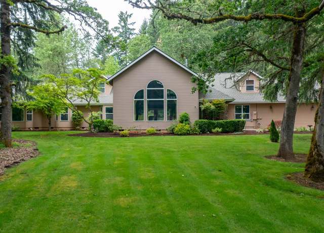 Property at 29952 Canyonview Dr, Lebanon, OR 97355, 5 beds, 4 baths
