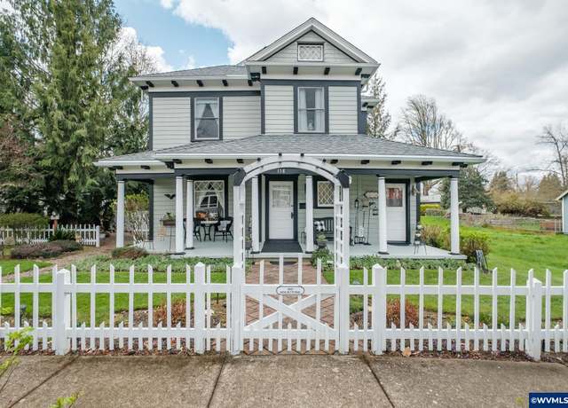 Property at 158 2nd St S, Independence, OR 97351, 4 beds, 2 baths