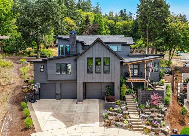 Property at 3522 Balm St S, Salem, OR 97302, 5 beds, 3.5 baths