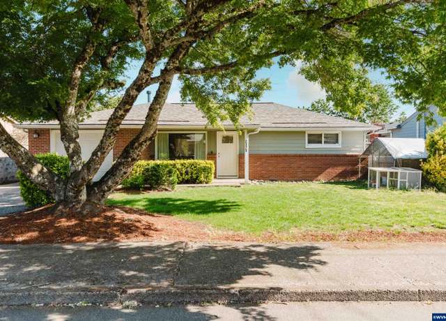 Property at 2375 Rural Ave SE, Salem, OR 97302, 2 beds, 1 bath