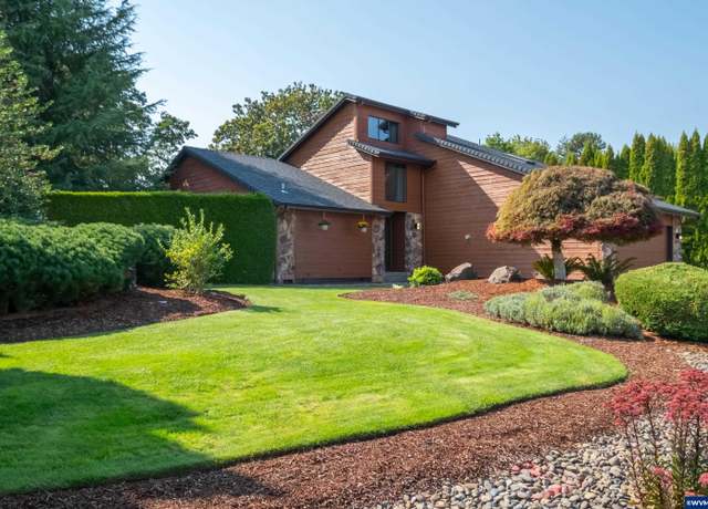 Property at 511 SW Augustus Dr, Dallas, OR 97338, 3 beds, 2.5 baths