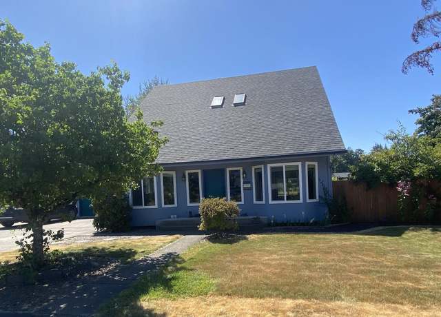 Property at 1162 1st Ave, Sweet Home, OR 97386, 4 beds, 2 baths