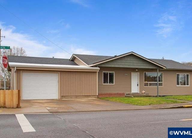 Property at 2590 S 6th St, Lebanon, OR 97355, 4 beds, 1 bath