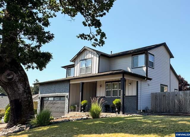 Property at 1375 Titan Dr NW, Salem, OR 97304, 4 beds, 2.5 baths