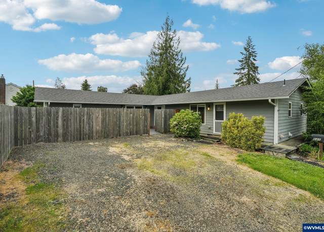 Property at 648 SW 3rd St, Sheridan, OR 97378, 2 beds, 2 baths
