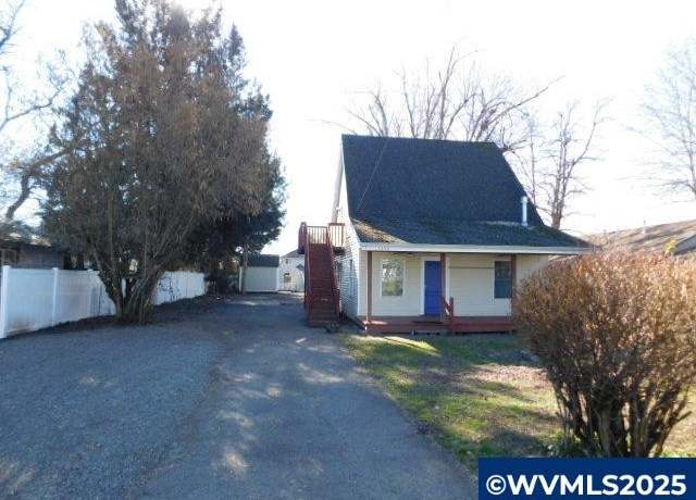 Property at 4290 Glenwood Dr SE, Salem, OR 97317, 2 beds, 1 bath