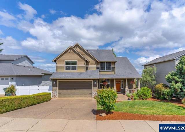 Property at 2737 Fillmore Ave NW, Salem, OR 97304, 4 beds, 2.5 baths