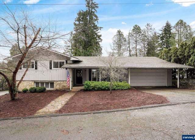 Property at 460 Stoneway Dr NW, Salem, OR 97304, 4 beds, 3 baths