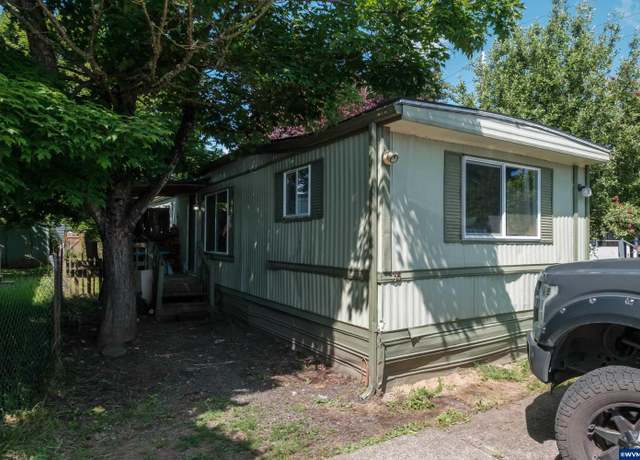 Property at 1530 Tamarack St #35, Sweet Home, OR 97386, 3 beds, 2 baths