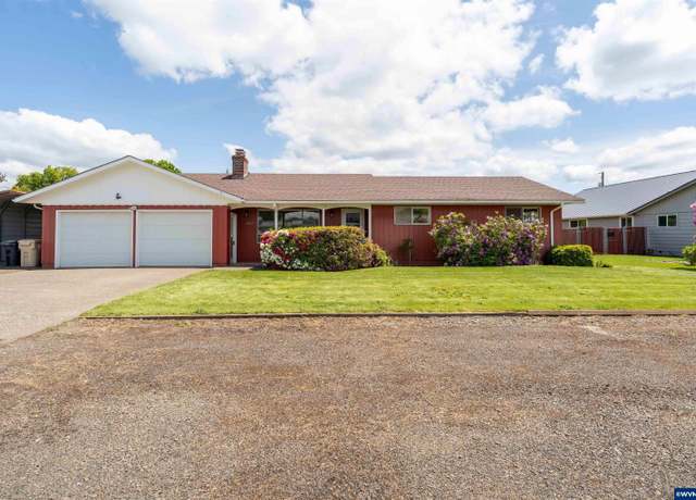 Property at 2867 Hazel Dr, Lebanon, OR 97355, 3 beds, 1.5 baths