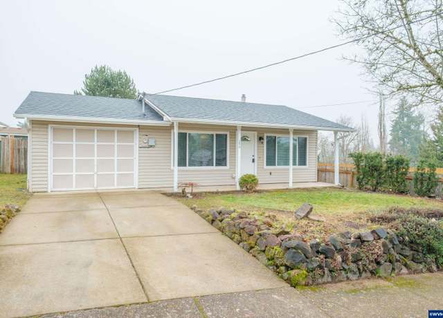 Property at 258 SW Church St, Dallas, OR 97338, 3 beds, 1 bath